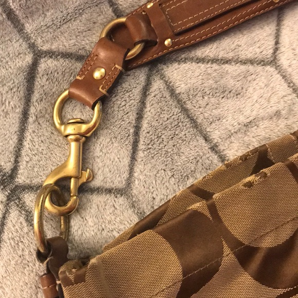 Bag - Picture 2 of 6